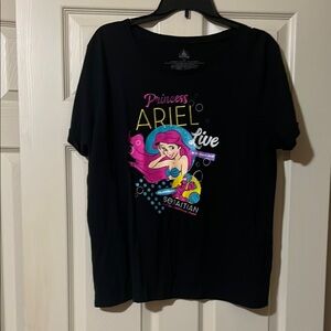 Disney Black and Pink Ariel Tee Short Sleeve Women’s XL